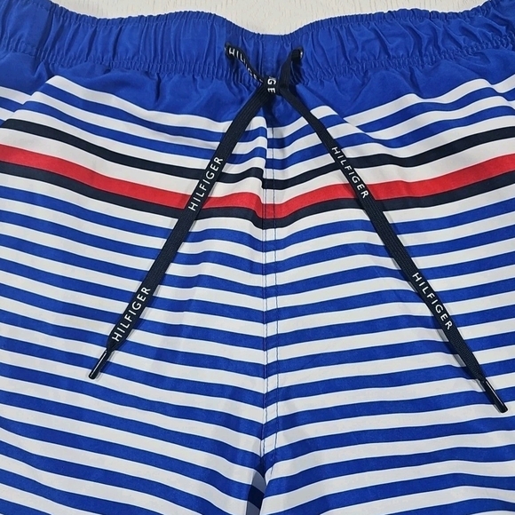 Tommy Hilfiger Maillot Swim Trunks Board Shorts Mens XL Blue/White Striped - Picture 3 of 7